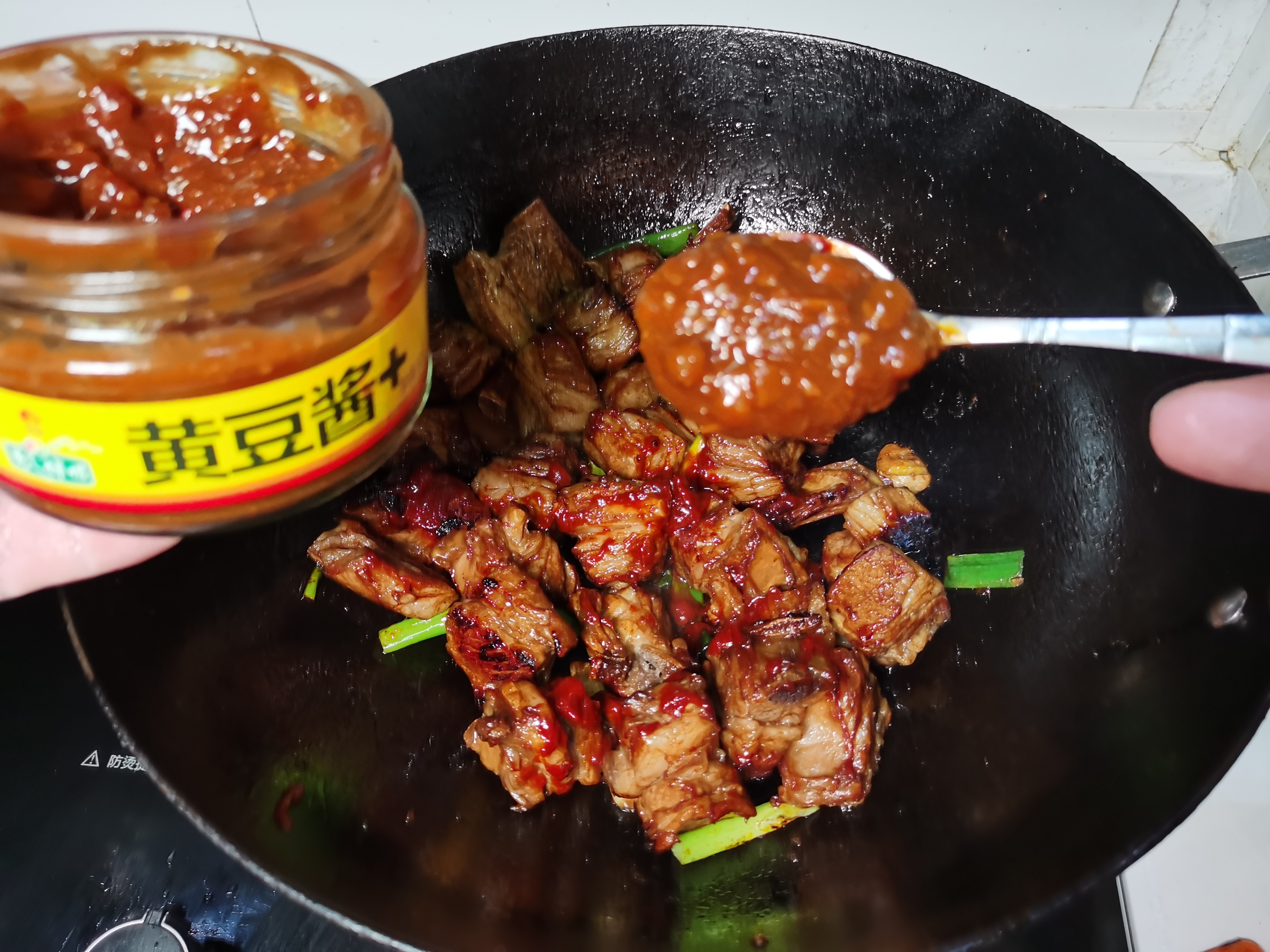 红焖羊排