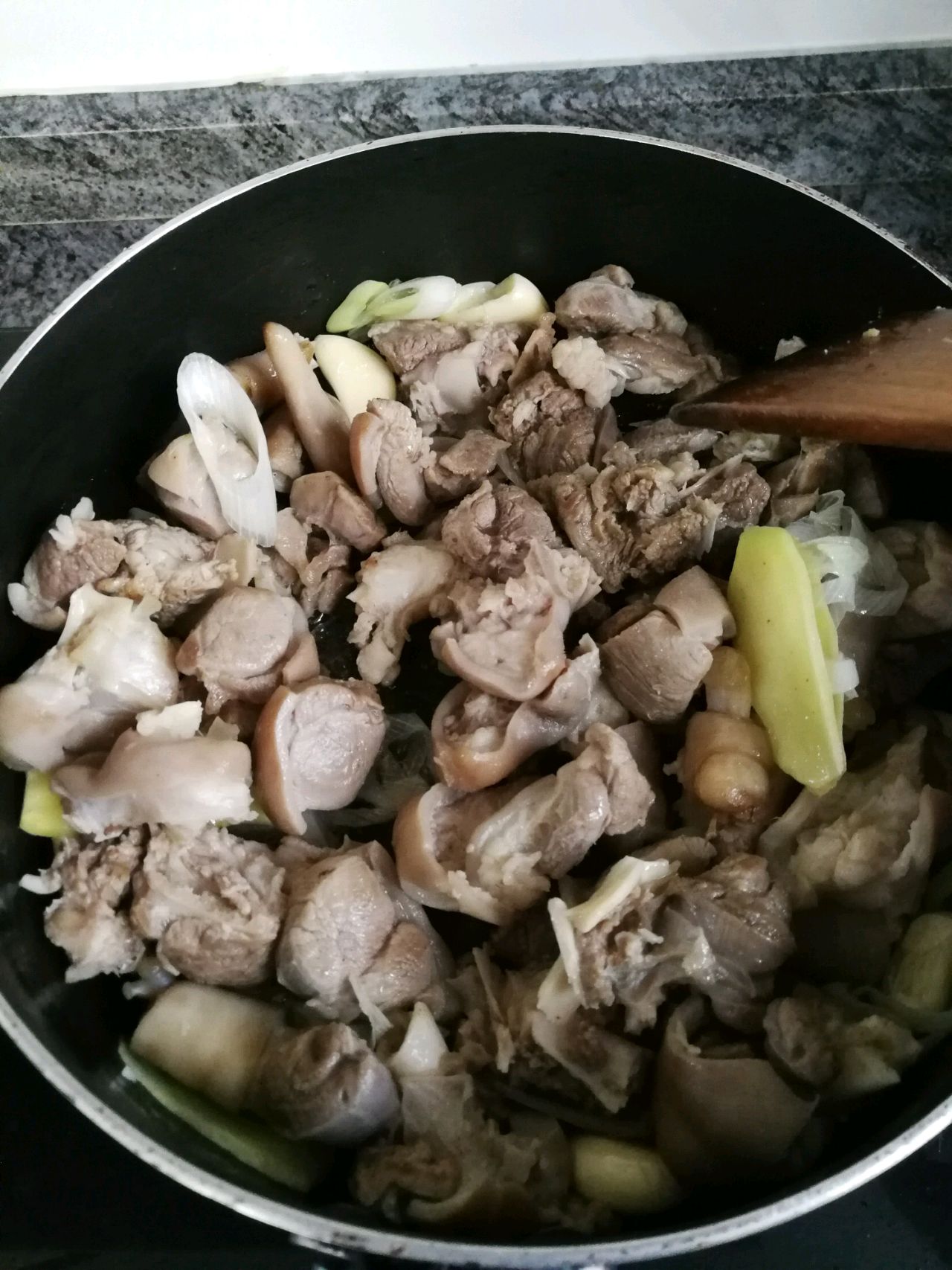 红焖羊肉