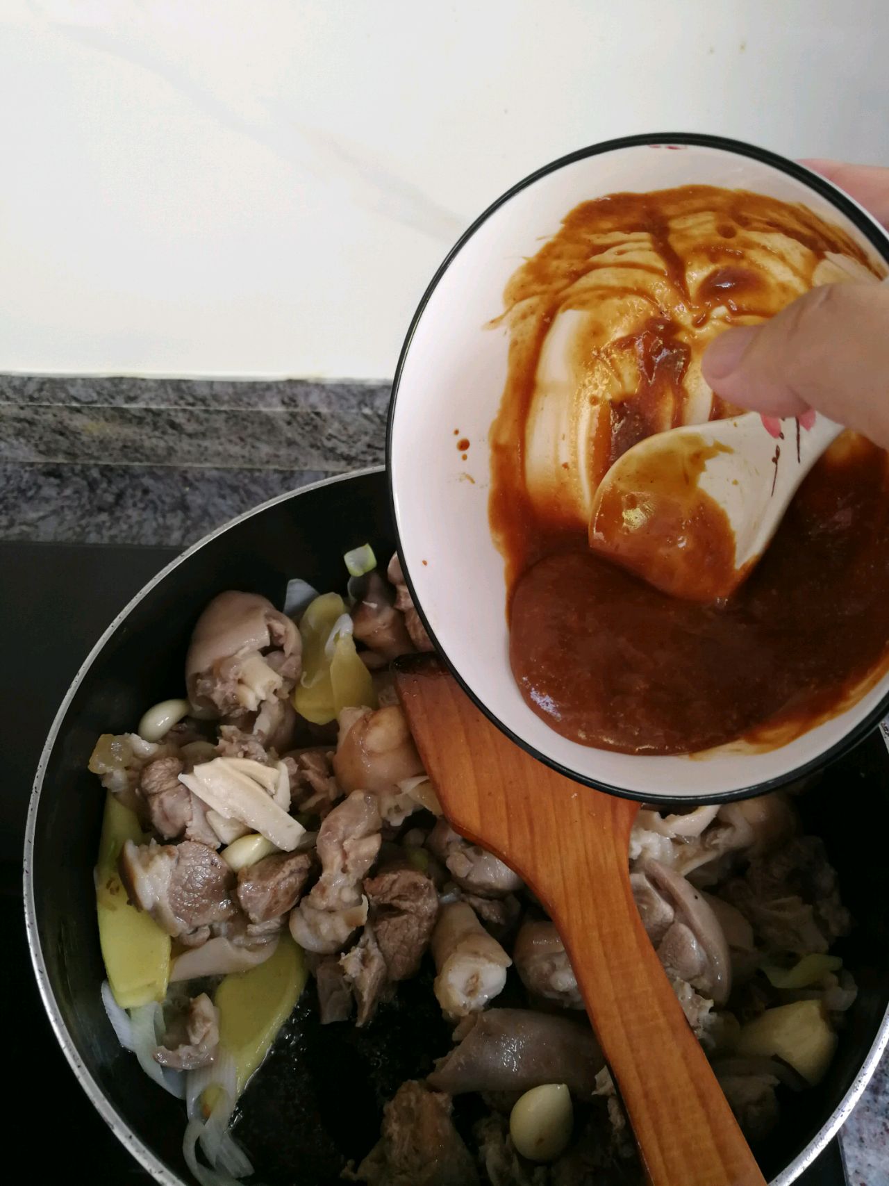 红焖羊肉