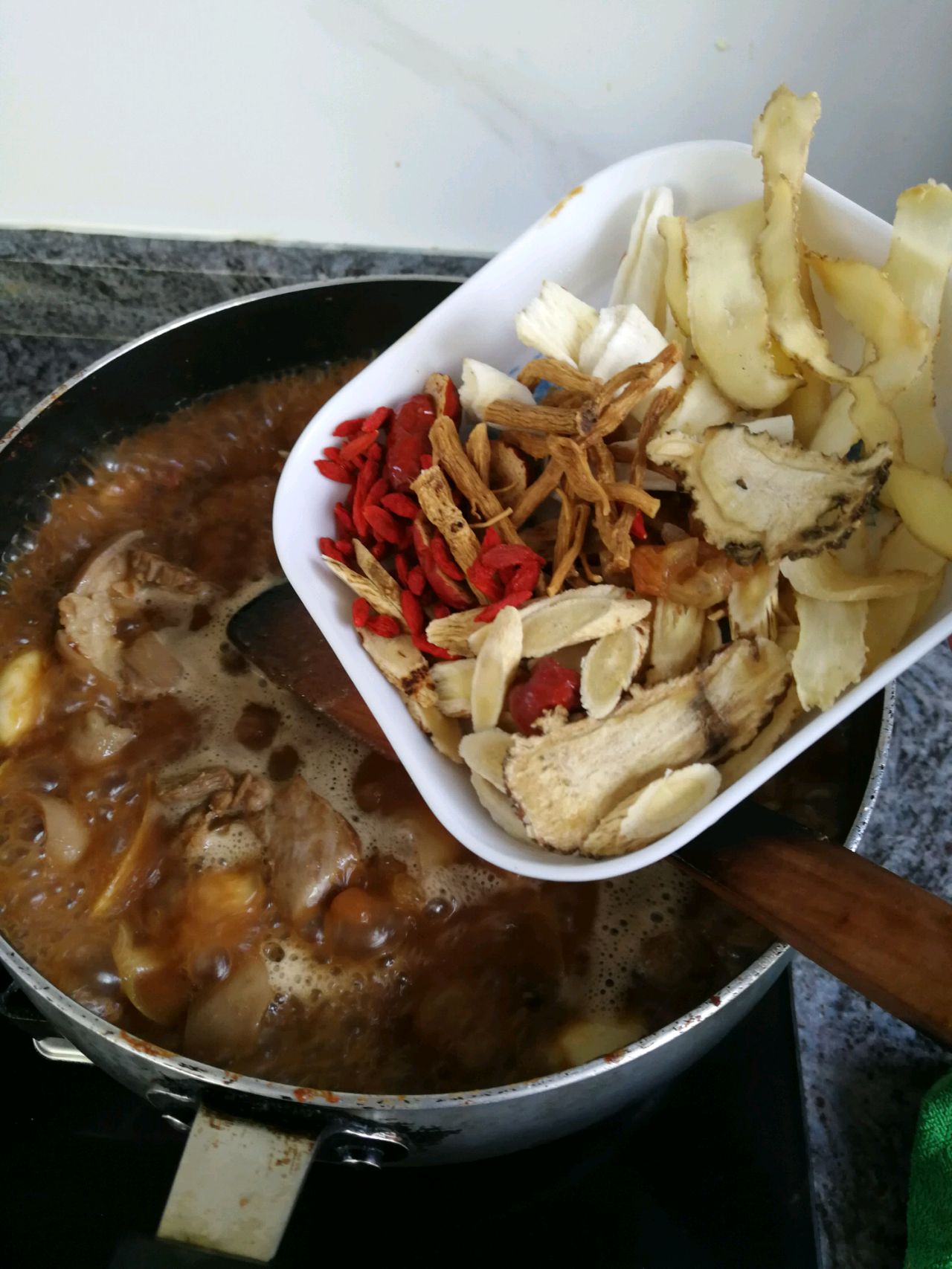 红焖羊肉