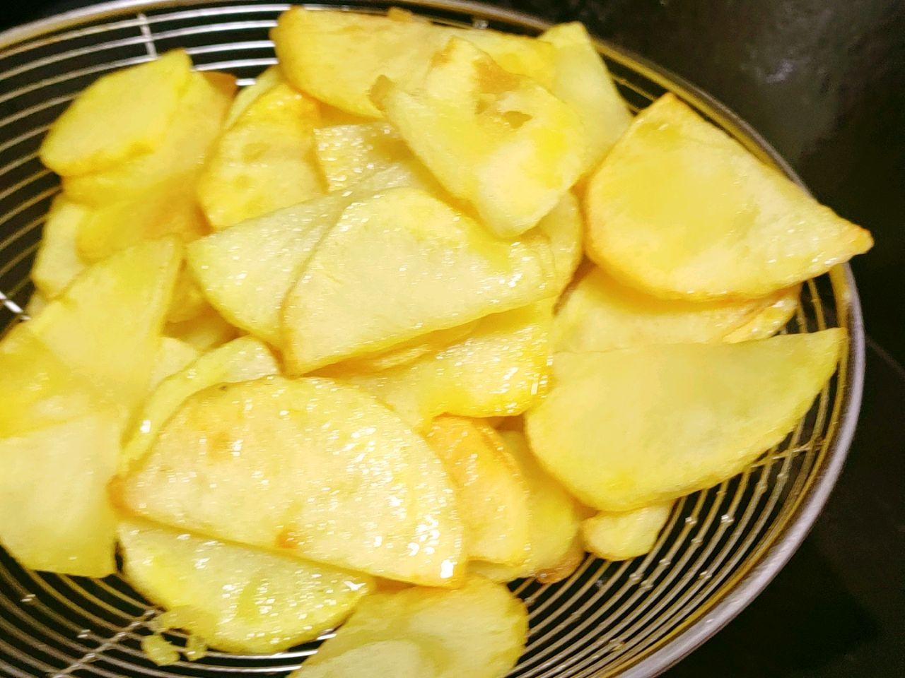 红蘑土豆片