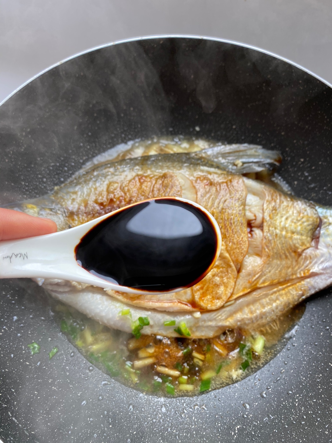 红烧鳊鱼