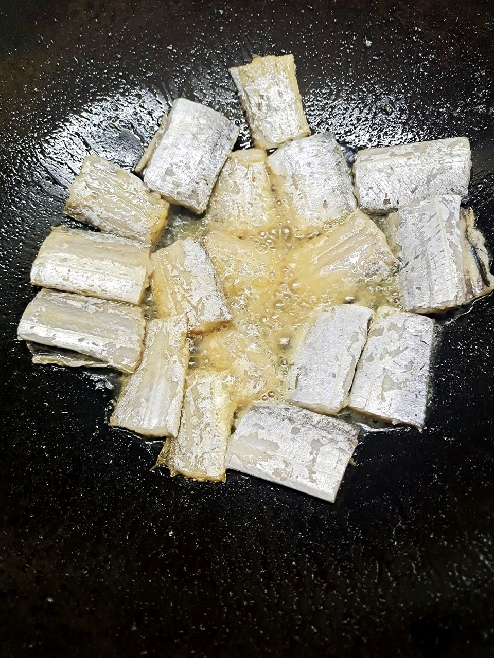 红烧带鱼