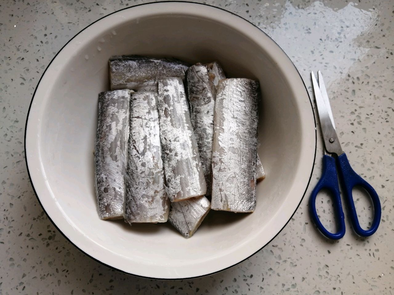 红烧带鱼，鲜香美味很下饭哦