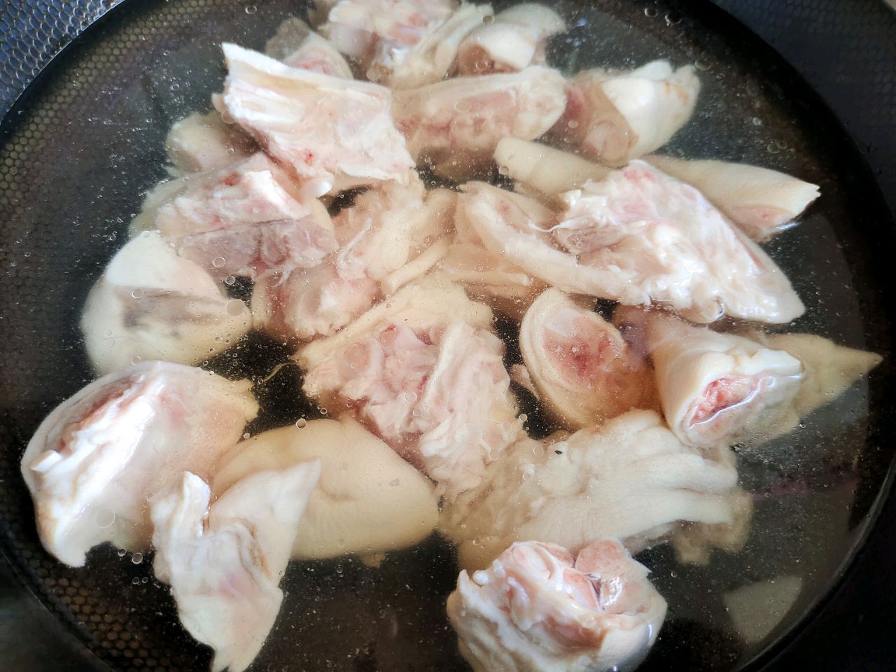 红烧黄豆猪蹄
