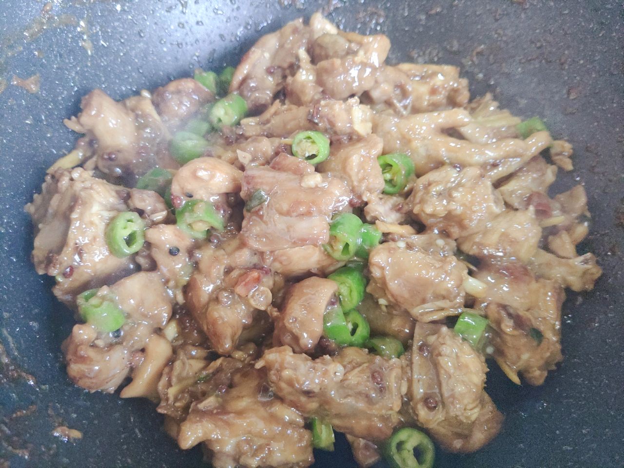 红烧鸡块
