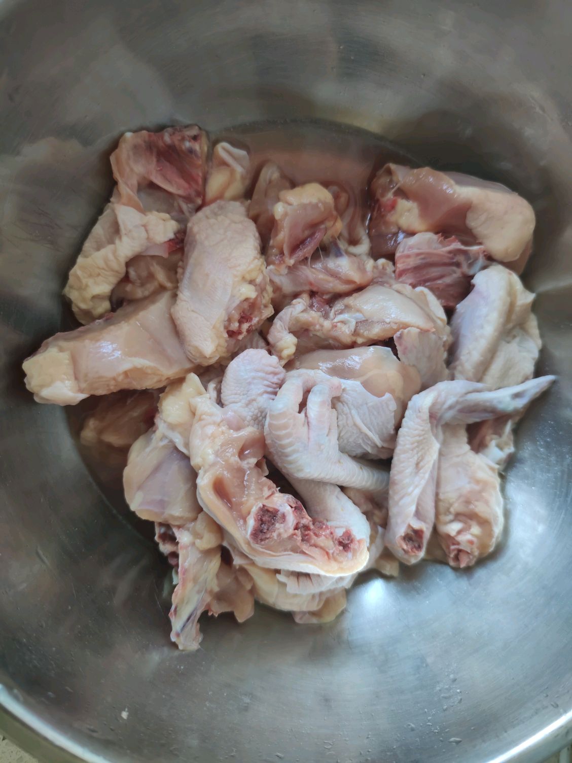 红烧鸡块，鲜嫩多汁，下饭必备！