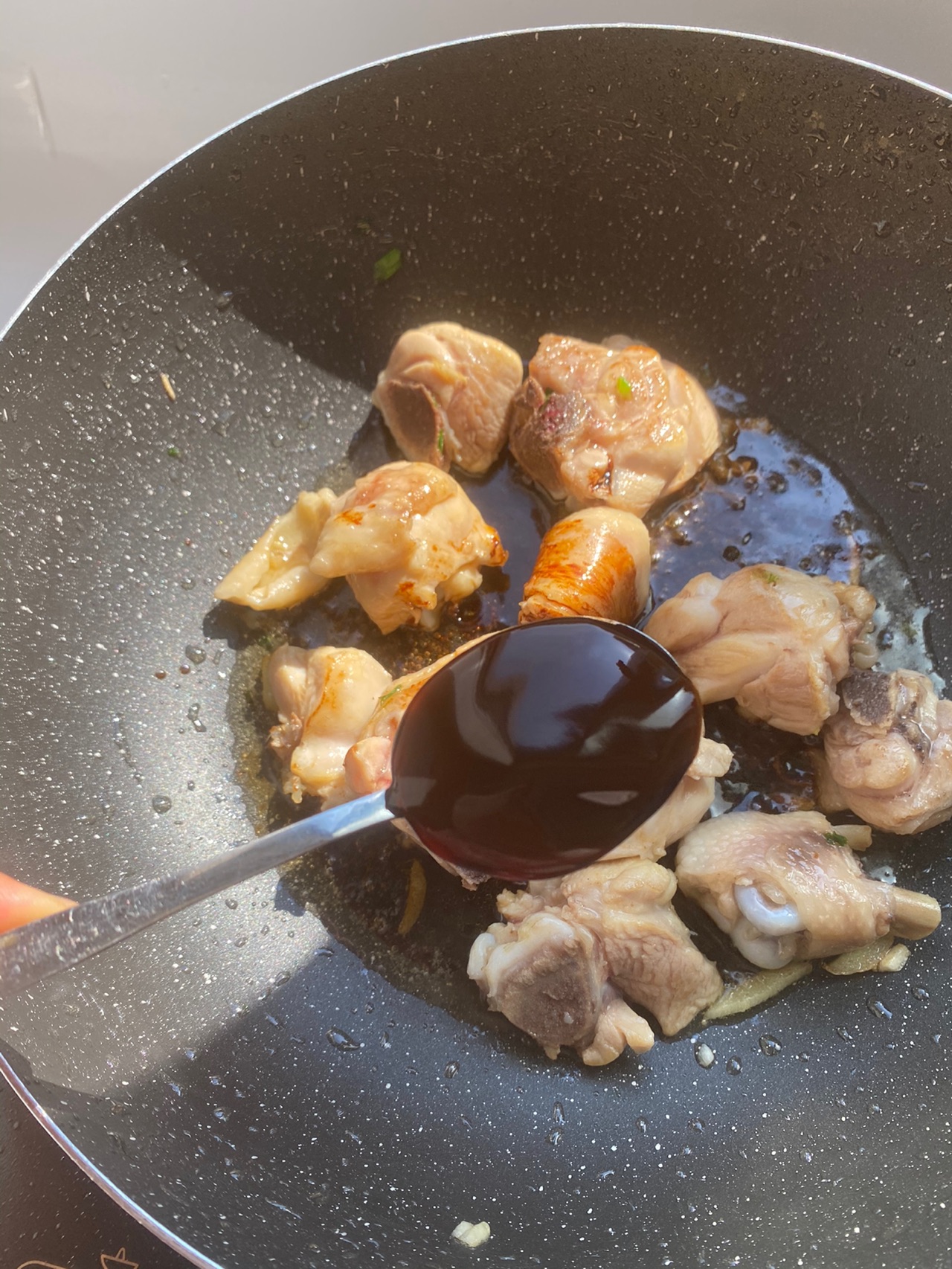 红烧鸡腿土豆
