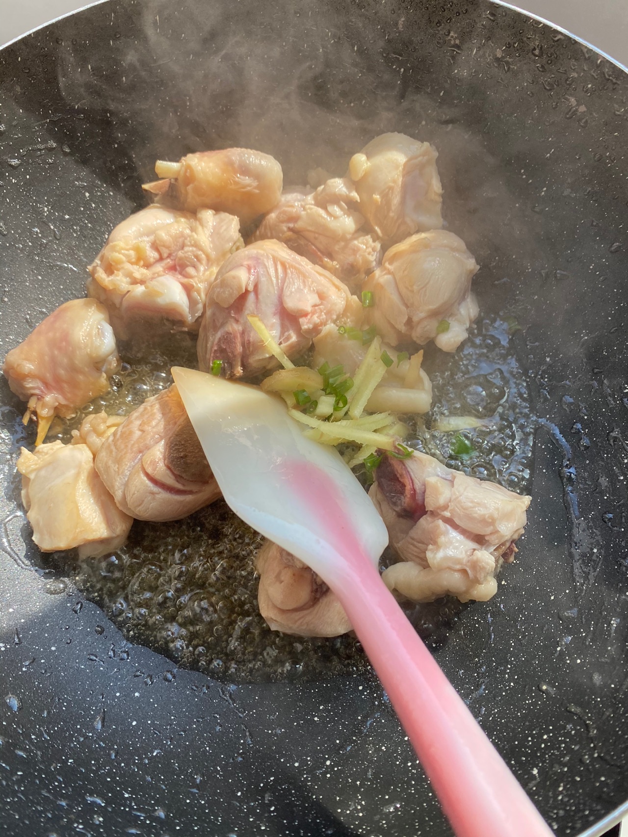 红烧鸡腿土豆