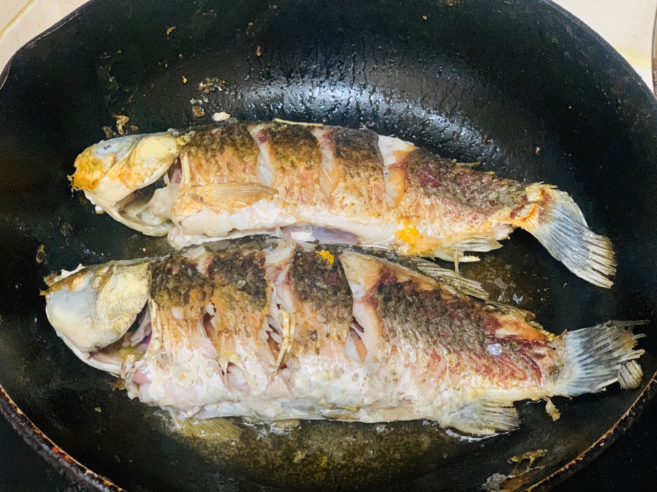 红烧鲫鱼