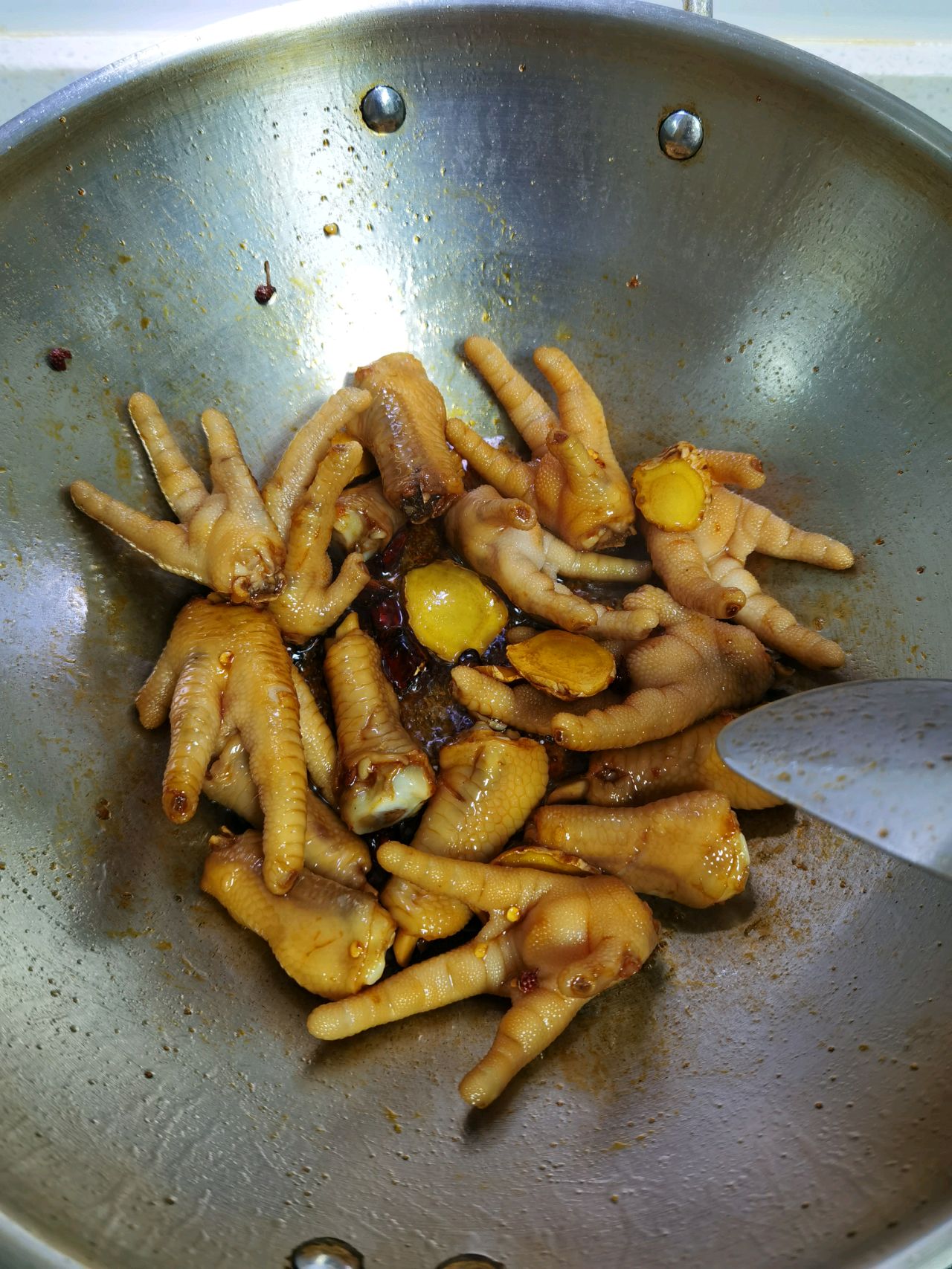 红烧鸡爪