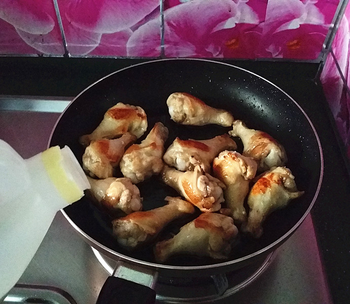 红烧可乐鸡翅根