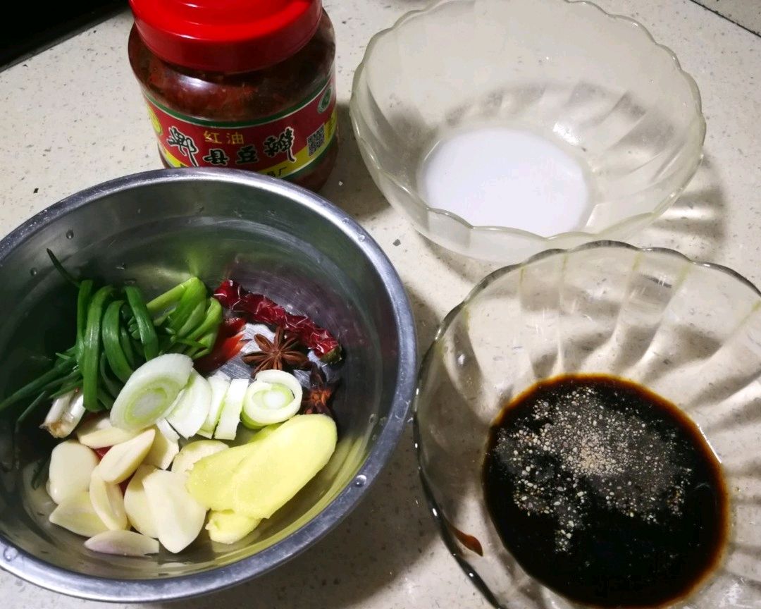 红烧鲈鱼