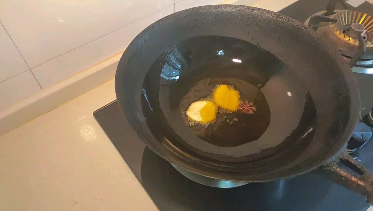 红烧牛肉炖萝卜