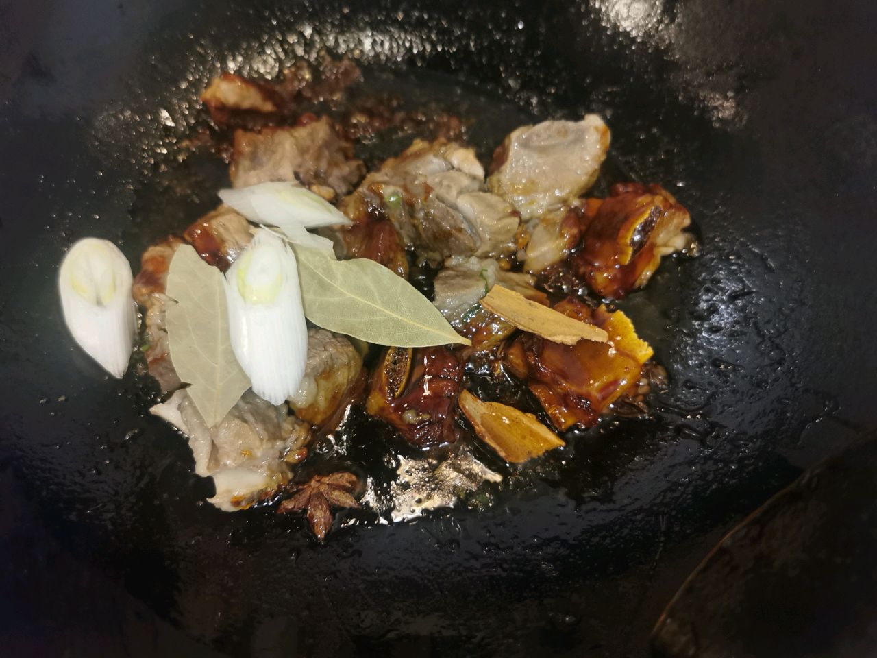 红烧排骨