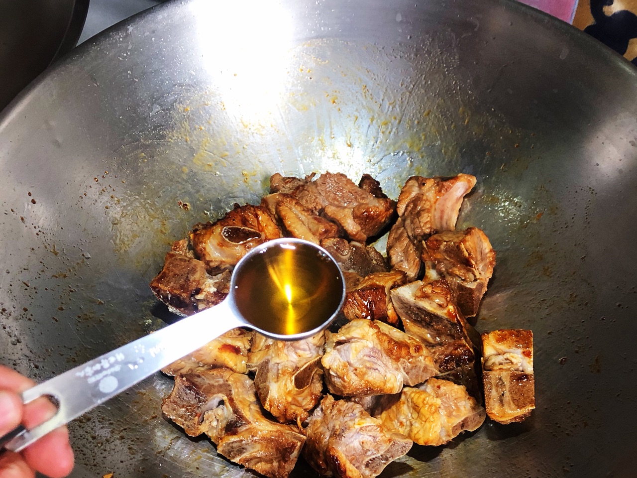 红烧排骨鹌鹑蛋