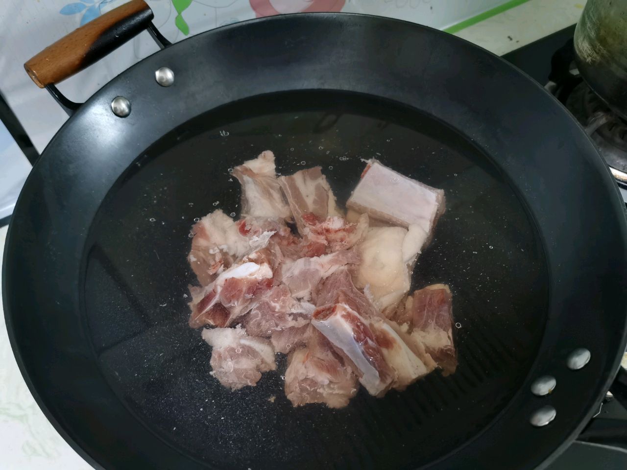 红烧排骨炖豆角