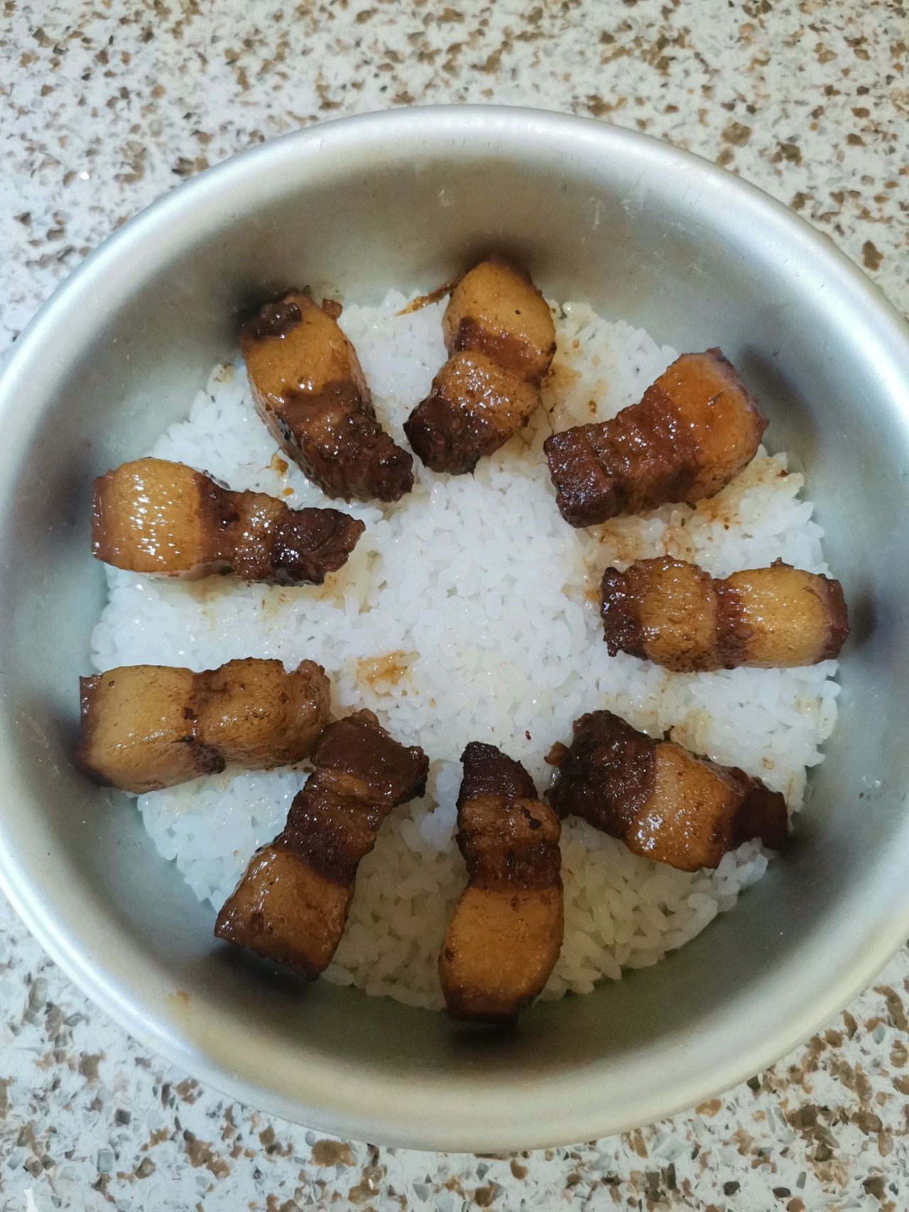 红烧肉蛋糕