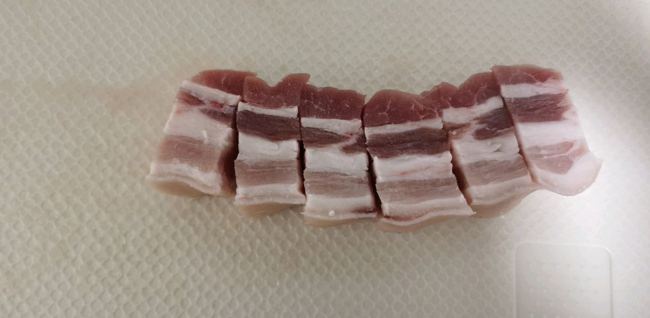 红烧肉的亲戚—东北坛肉