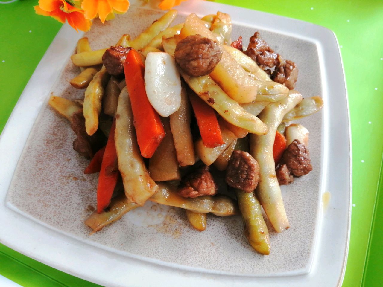红烧肉炖豆角