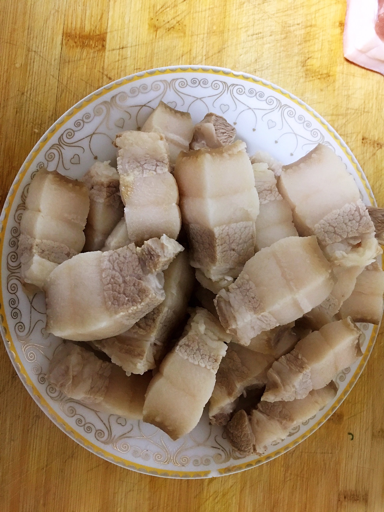 红烧肉炖豆皮