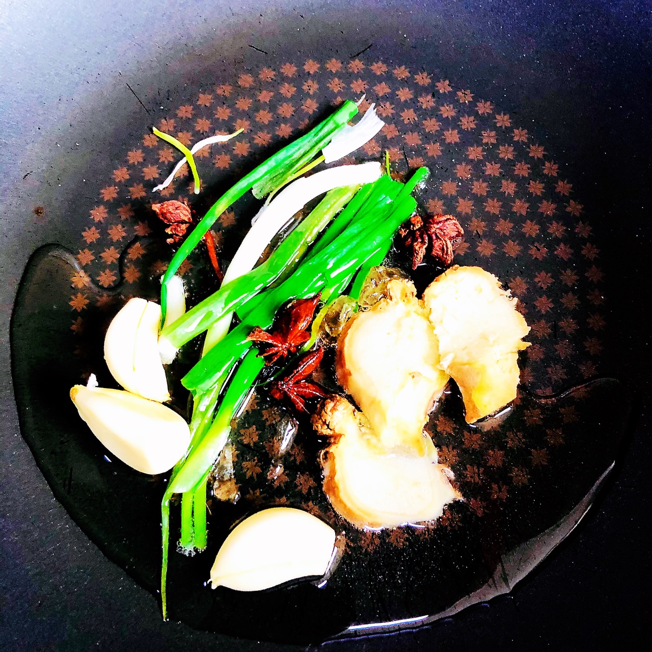 红烧肉和蛋