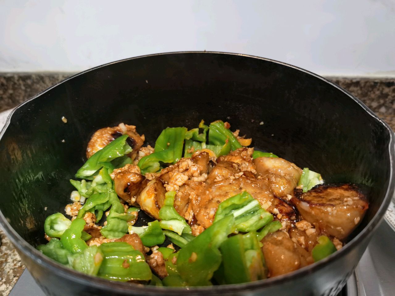 红烧肉末茄子