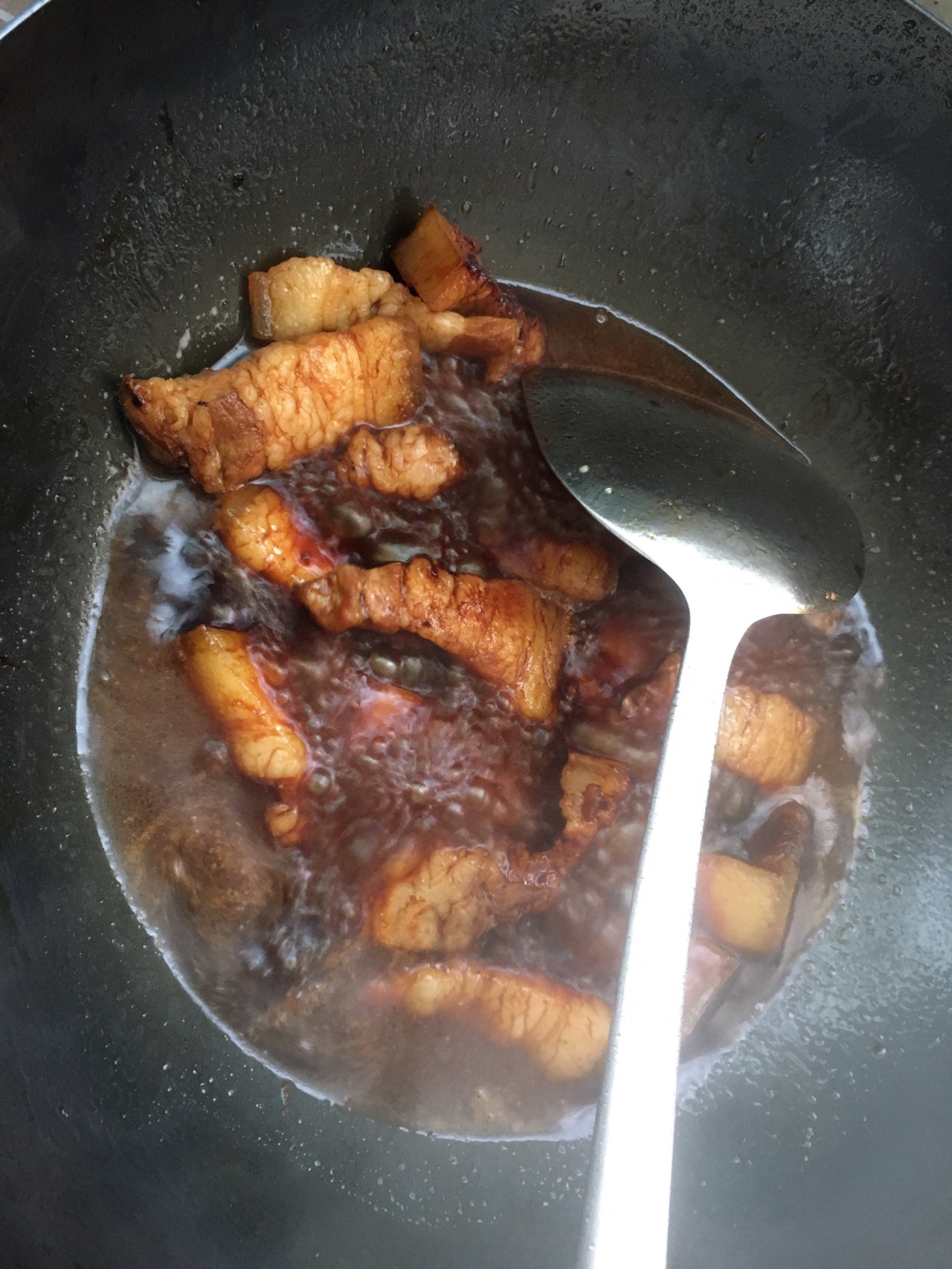 红烧肉土豆鹌鹑蛋