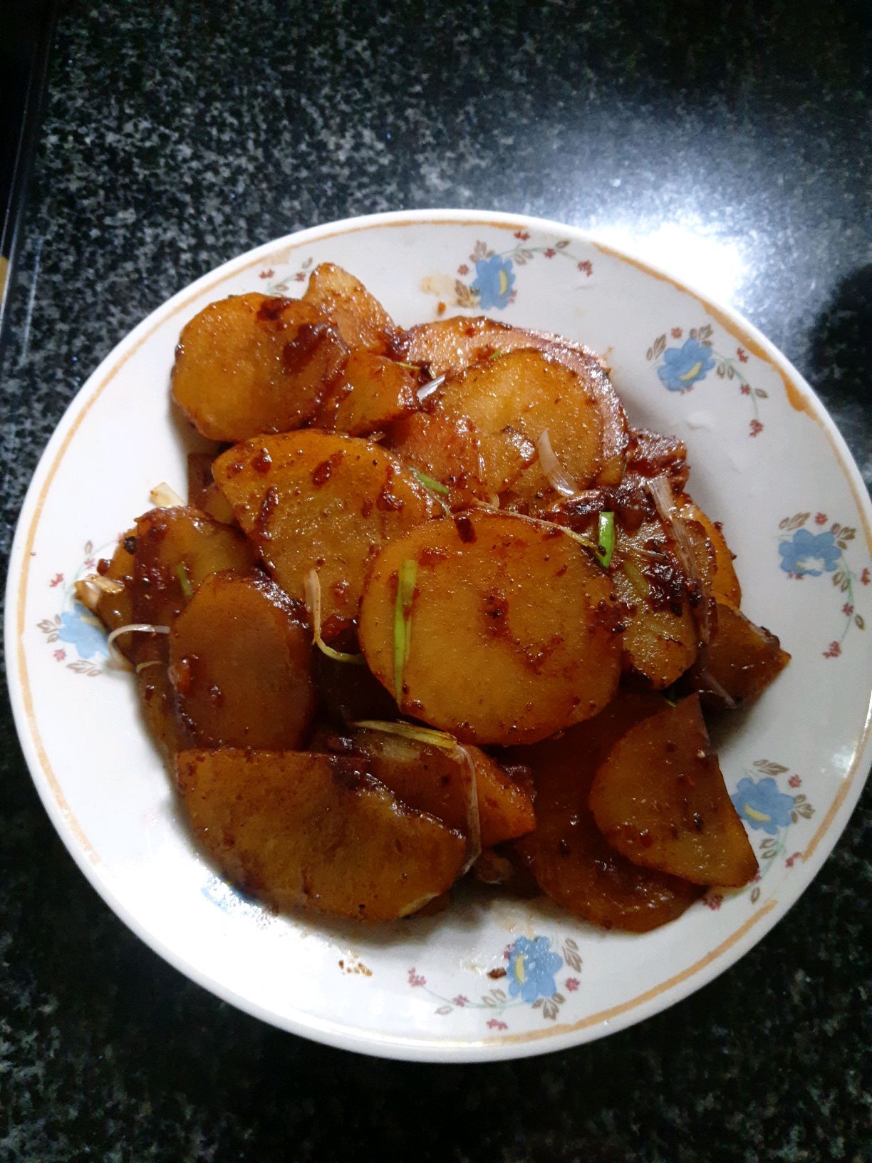 红烧土豆片