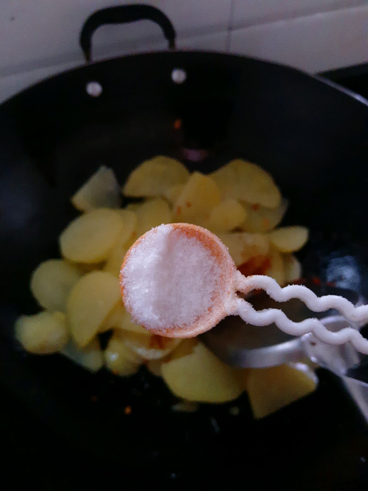 红烧土豆片