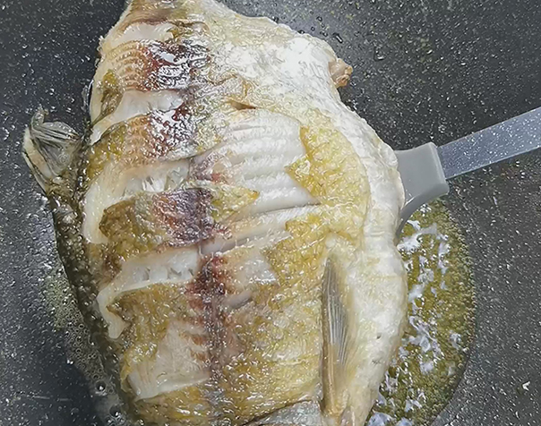 红烧武昌鱼