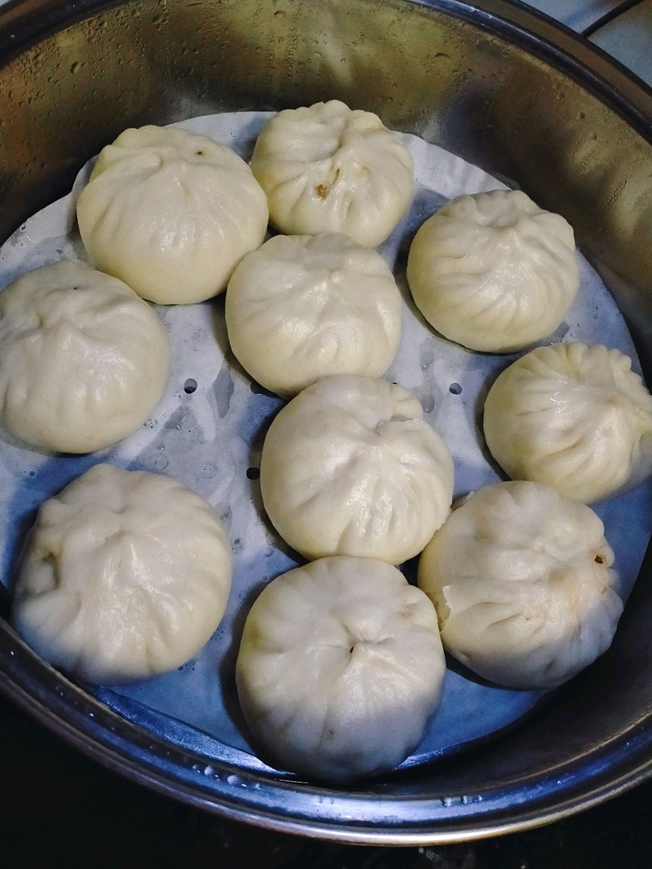 红薯粉酱肉包