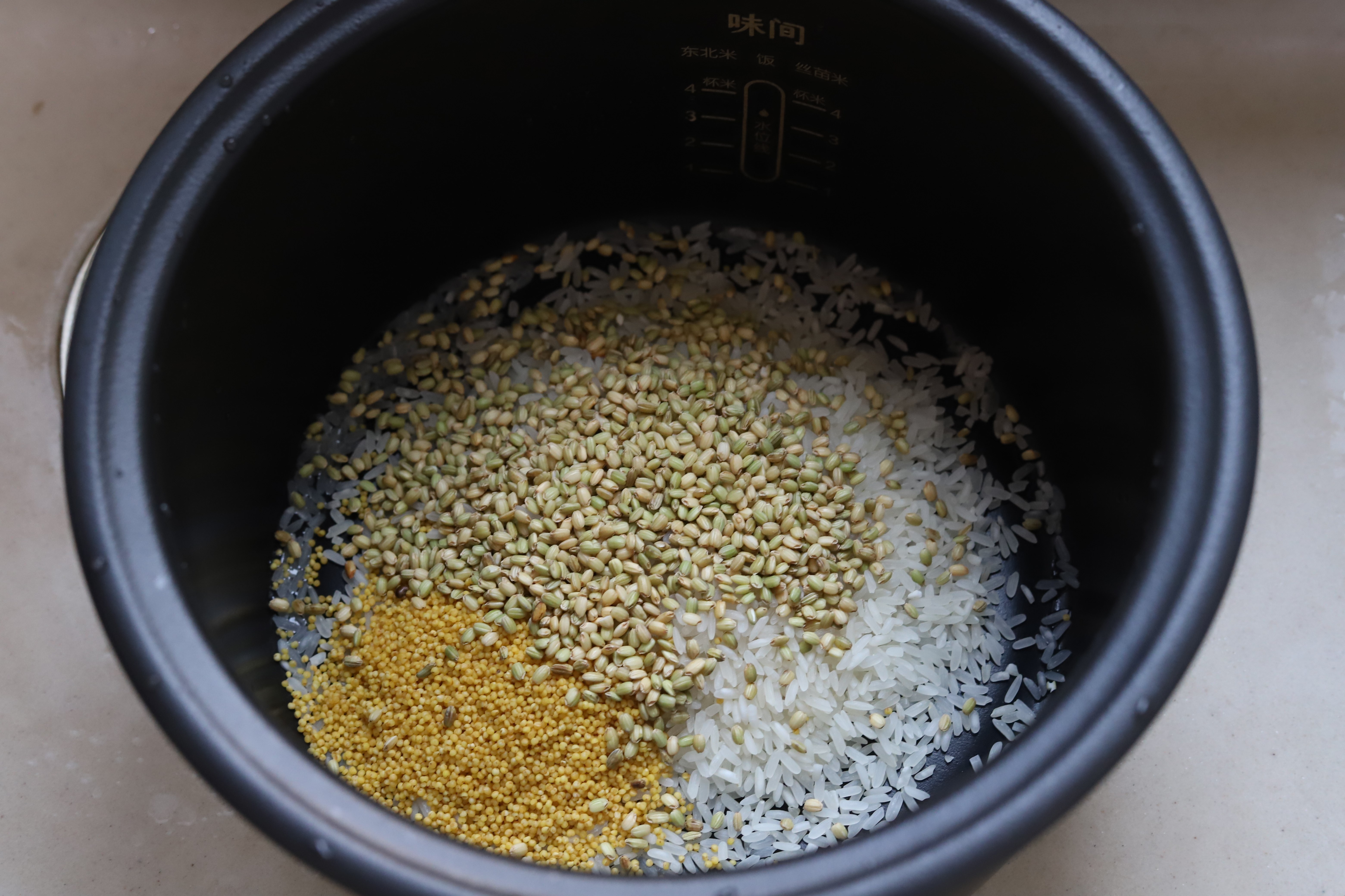 红薯小米饭