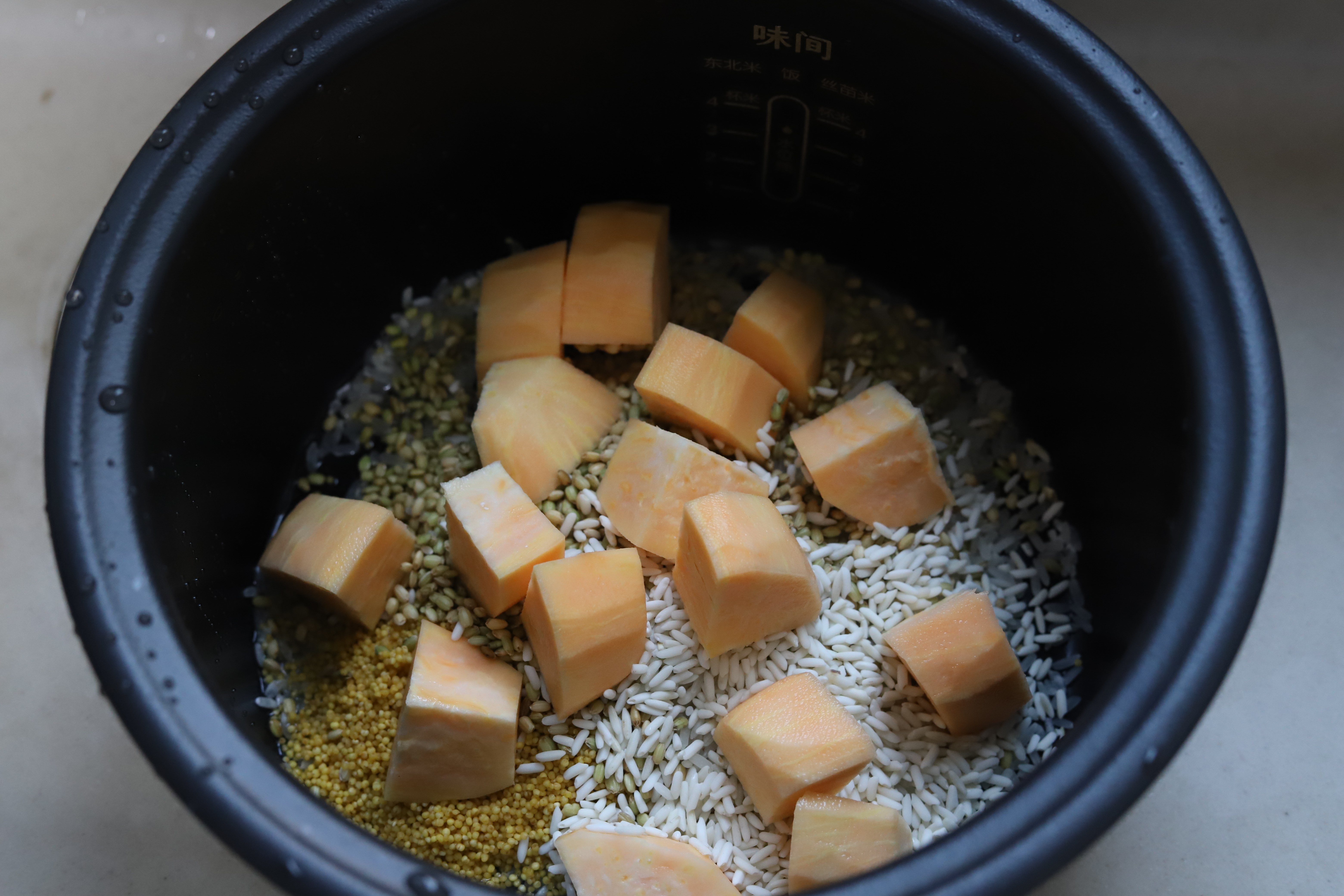 红薯小米饭