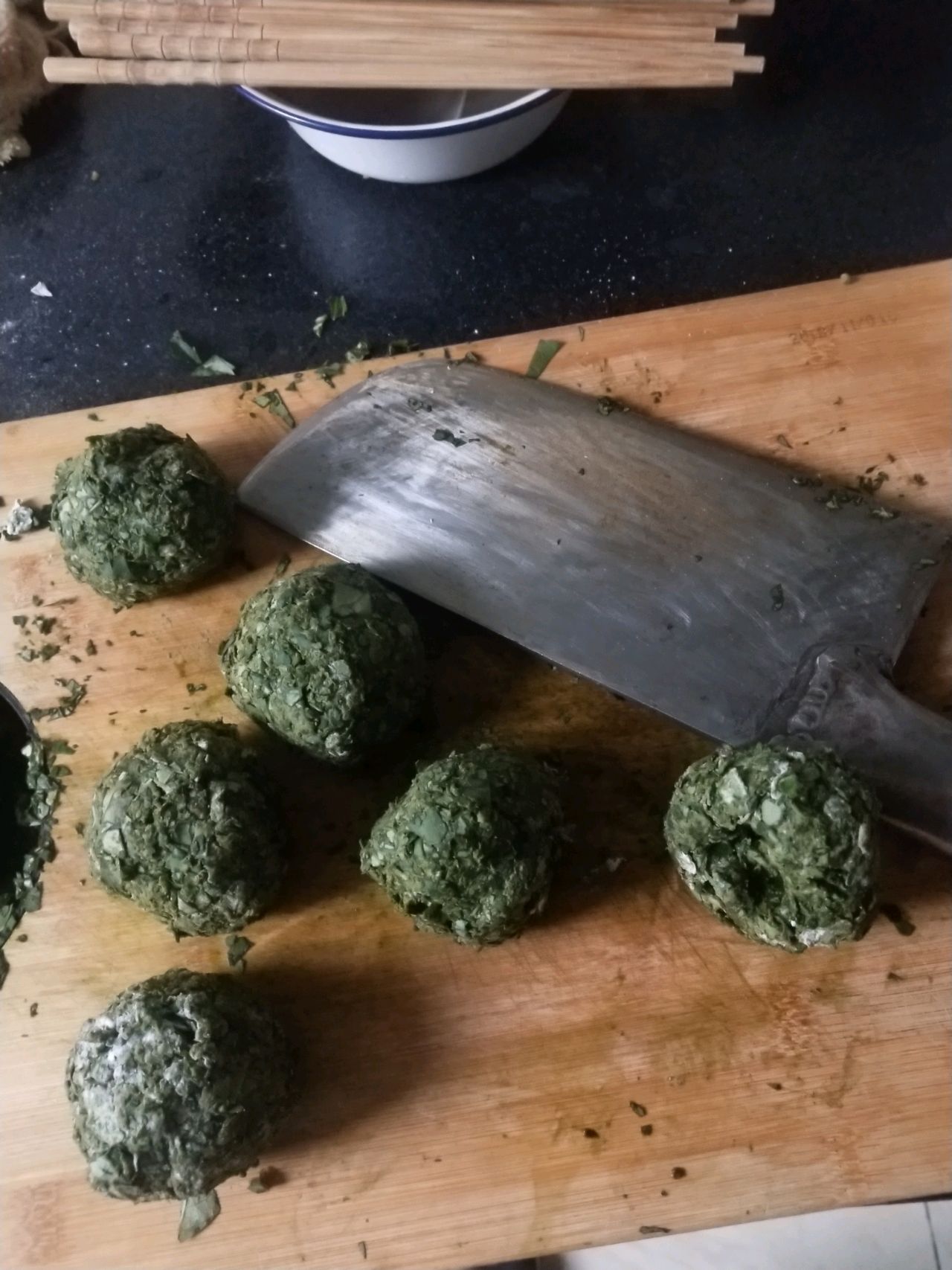 红薯叶子窝窝头