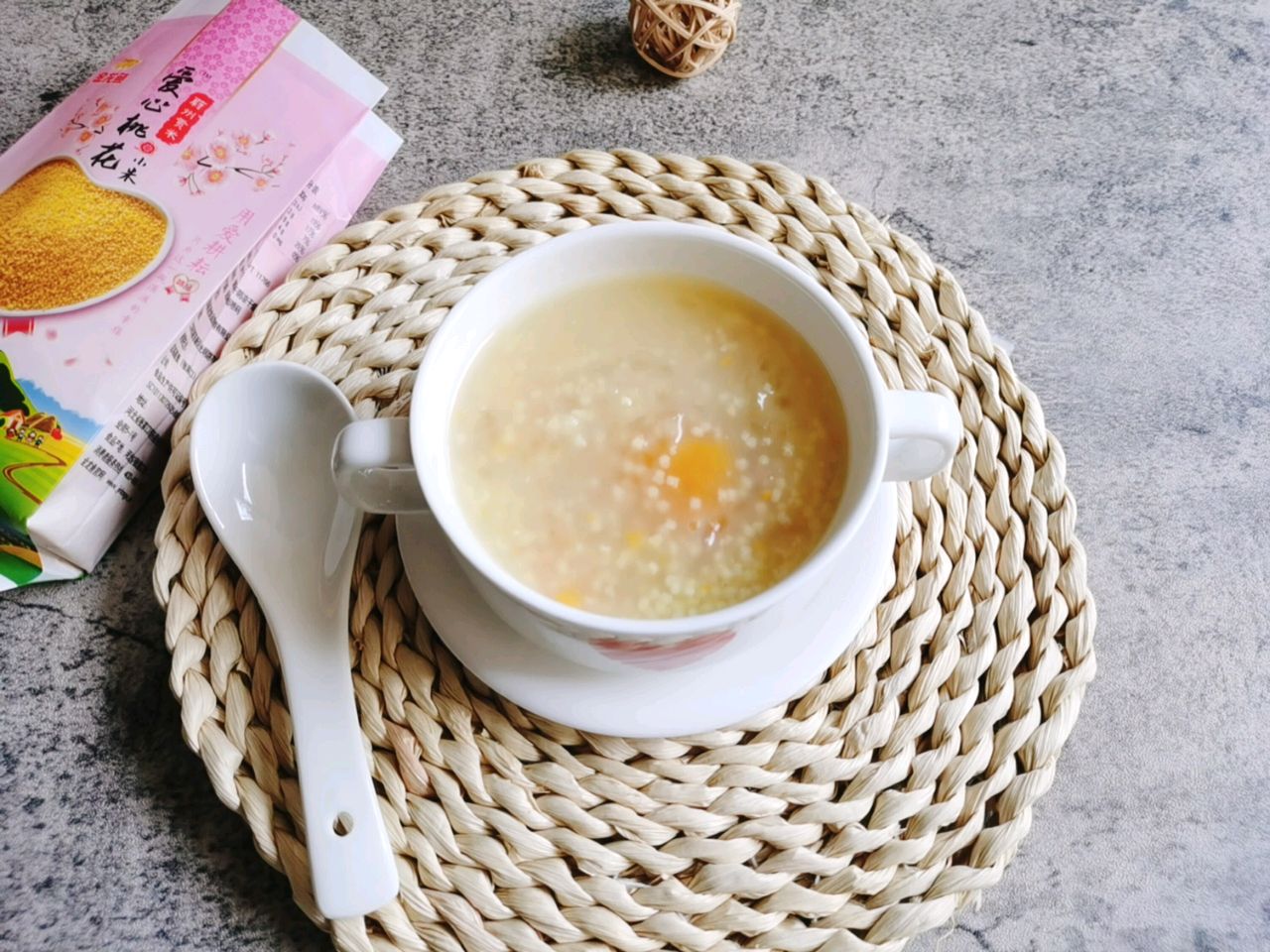 红薯银耳小米粥