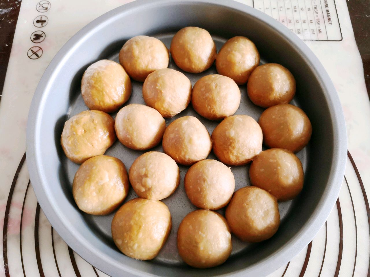 红糖面包