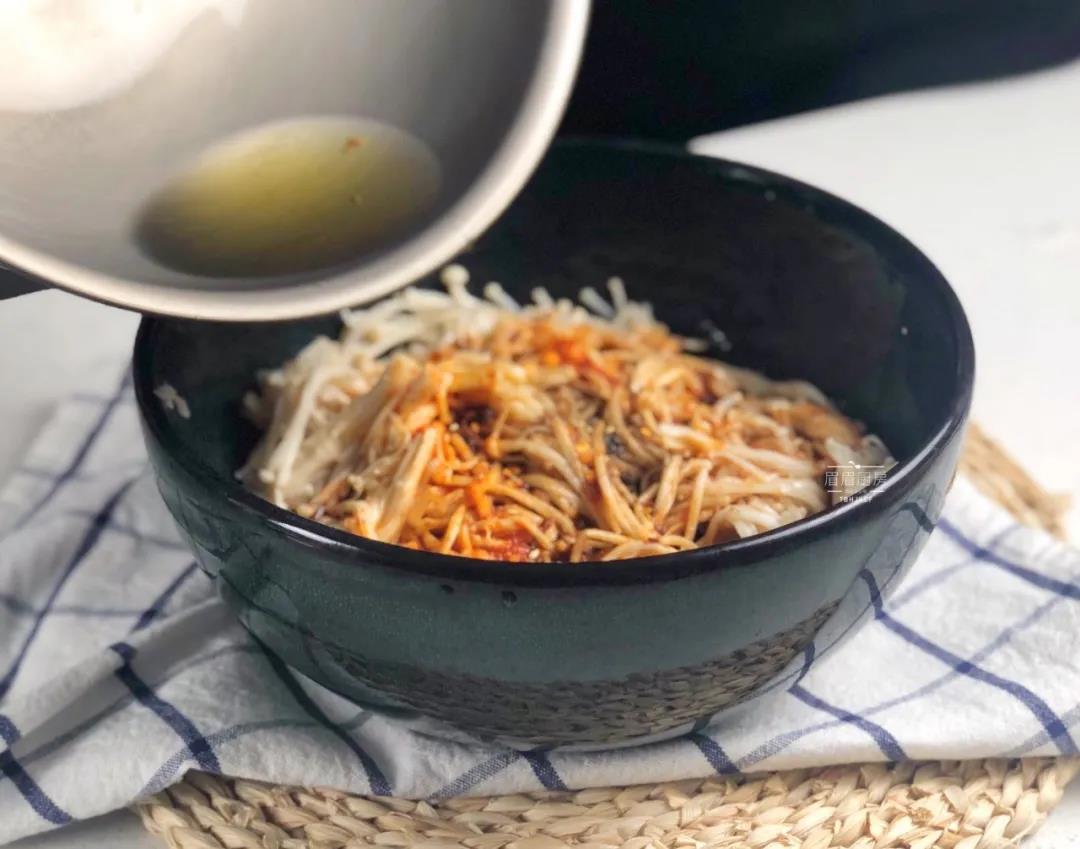 红油金针菇