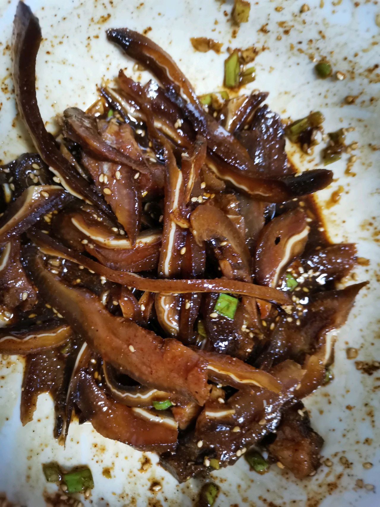 红油腊猪耳
