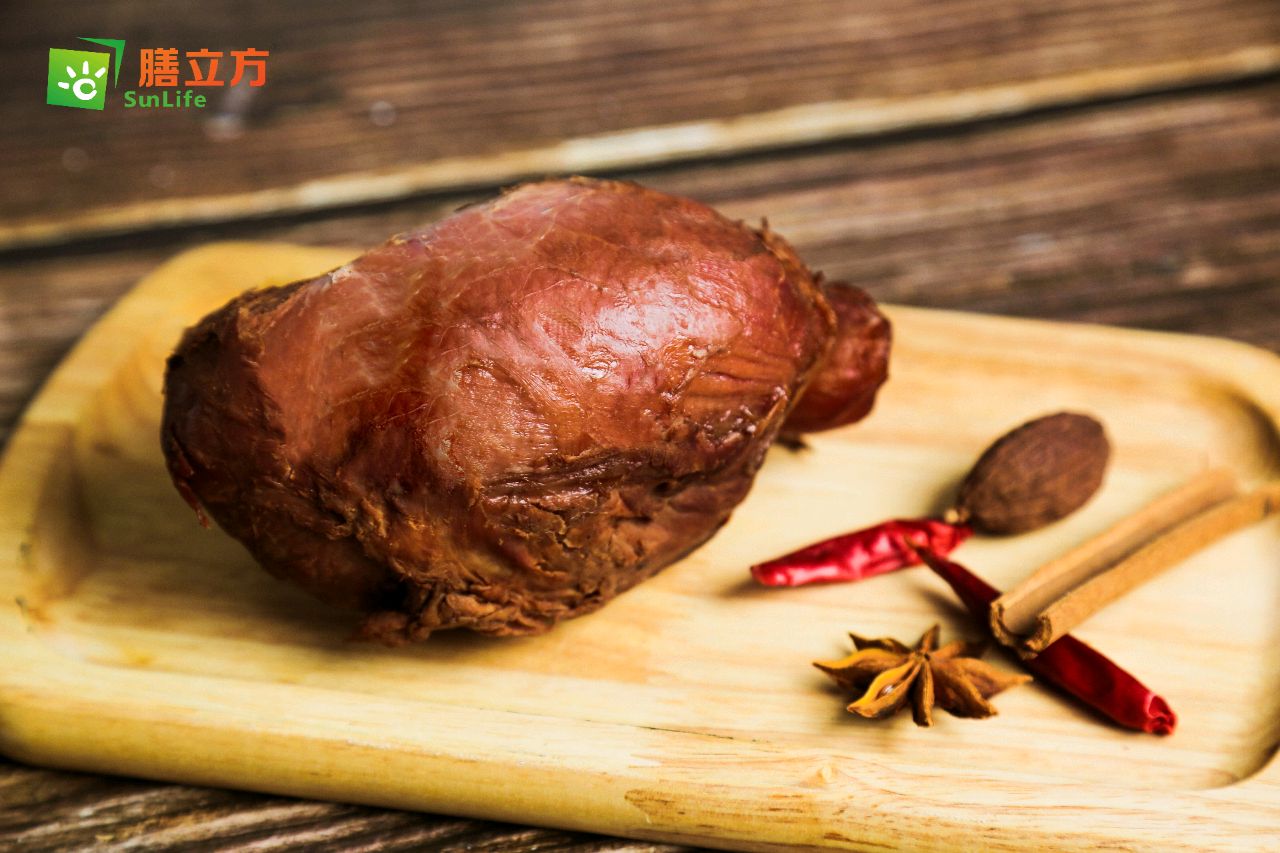红油牛腱