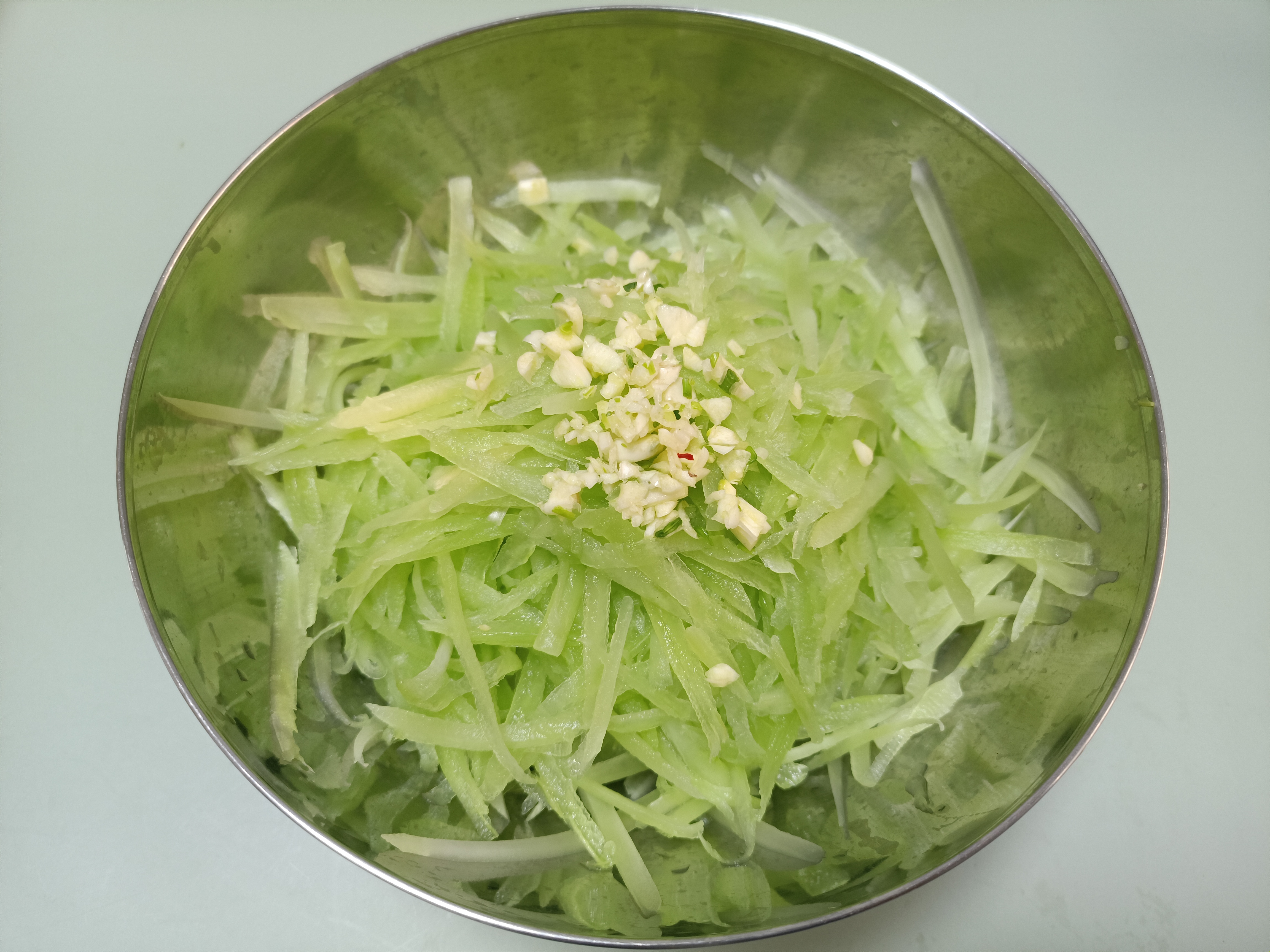 红油笋丝~附莴笋挑选小技巧