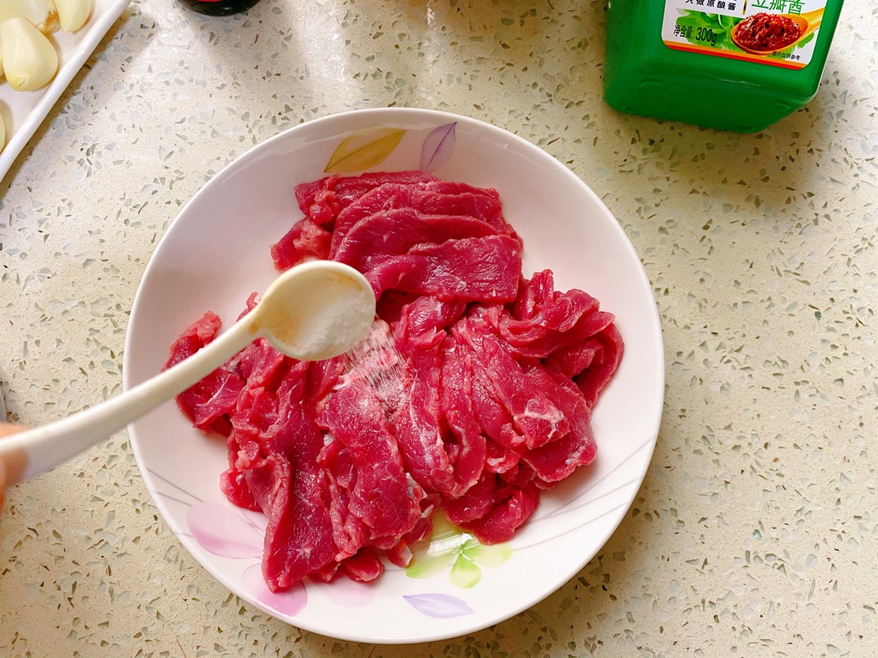 鸿运水煮牛肉