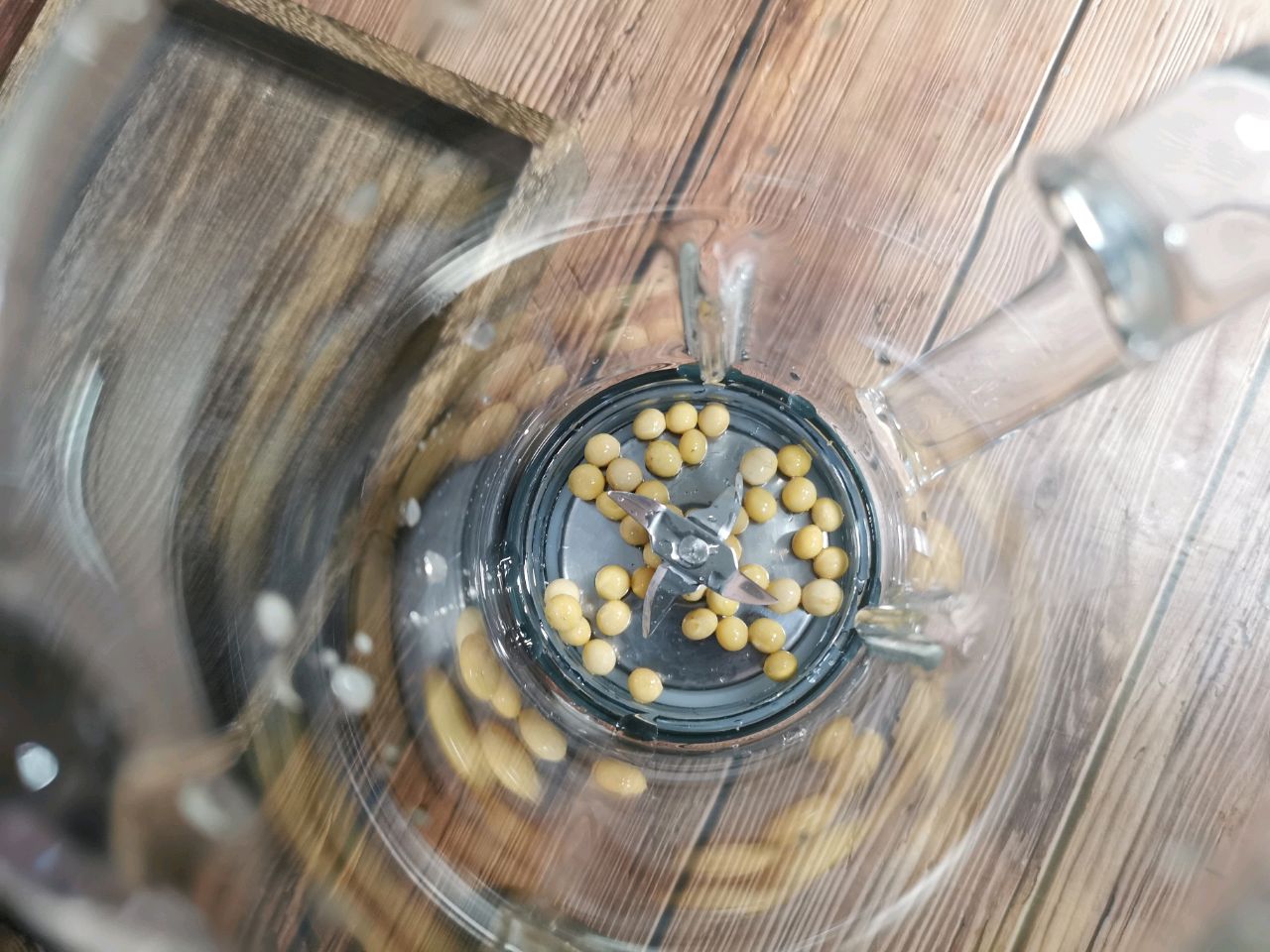 红枣核桃杏仁露