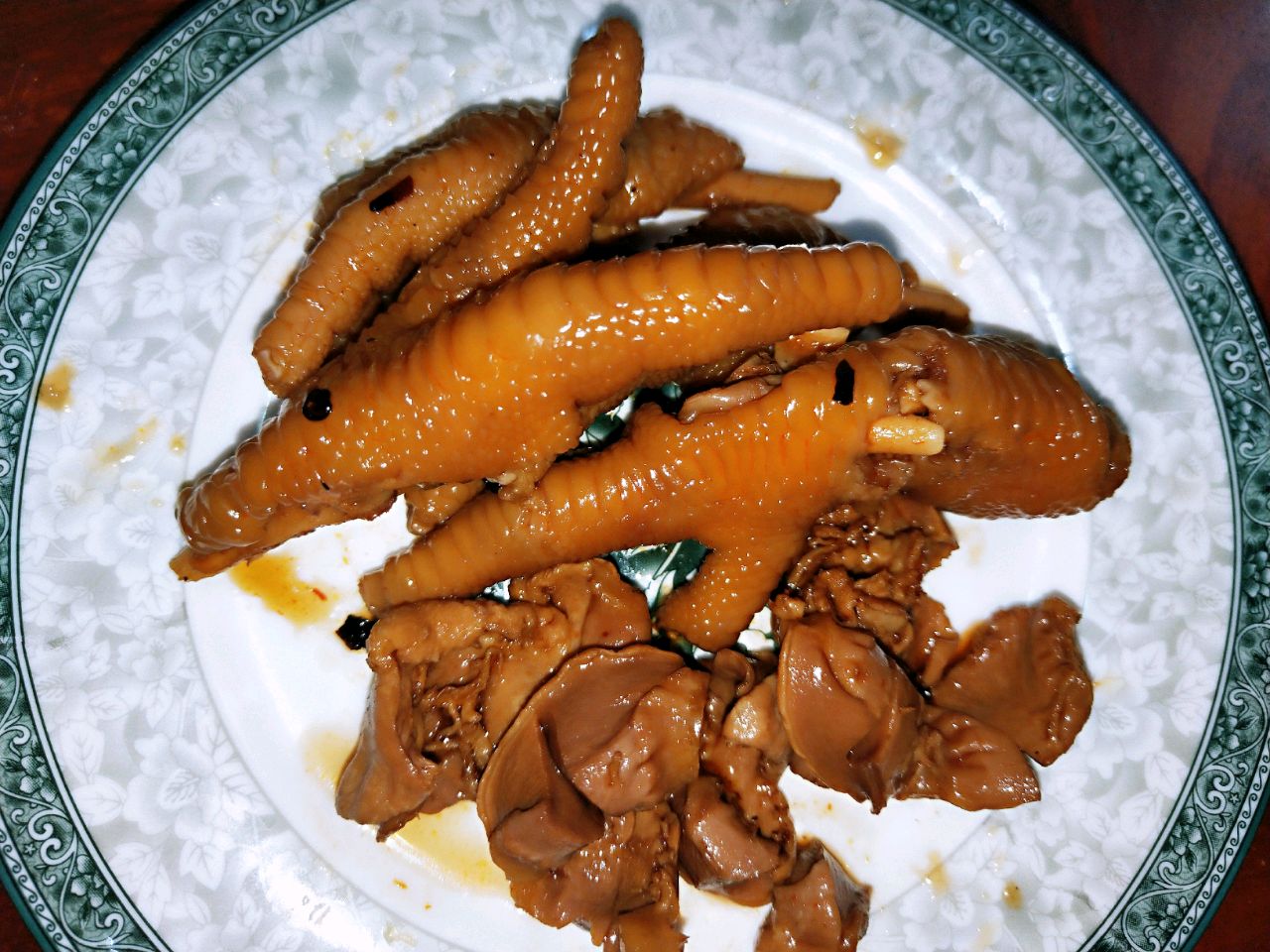 糊辣子鸡脚