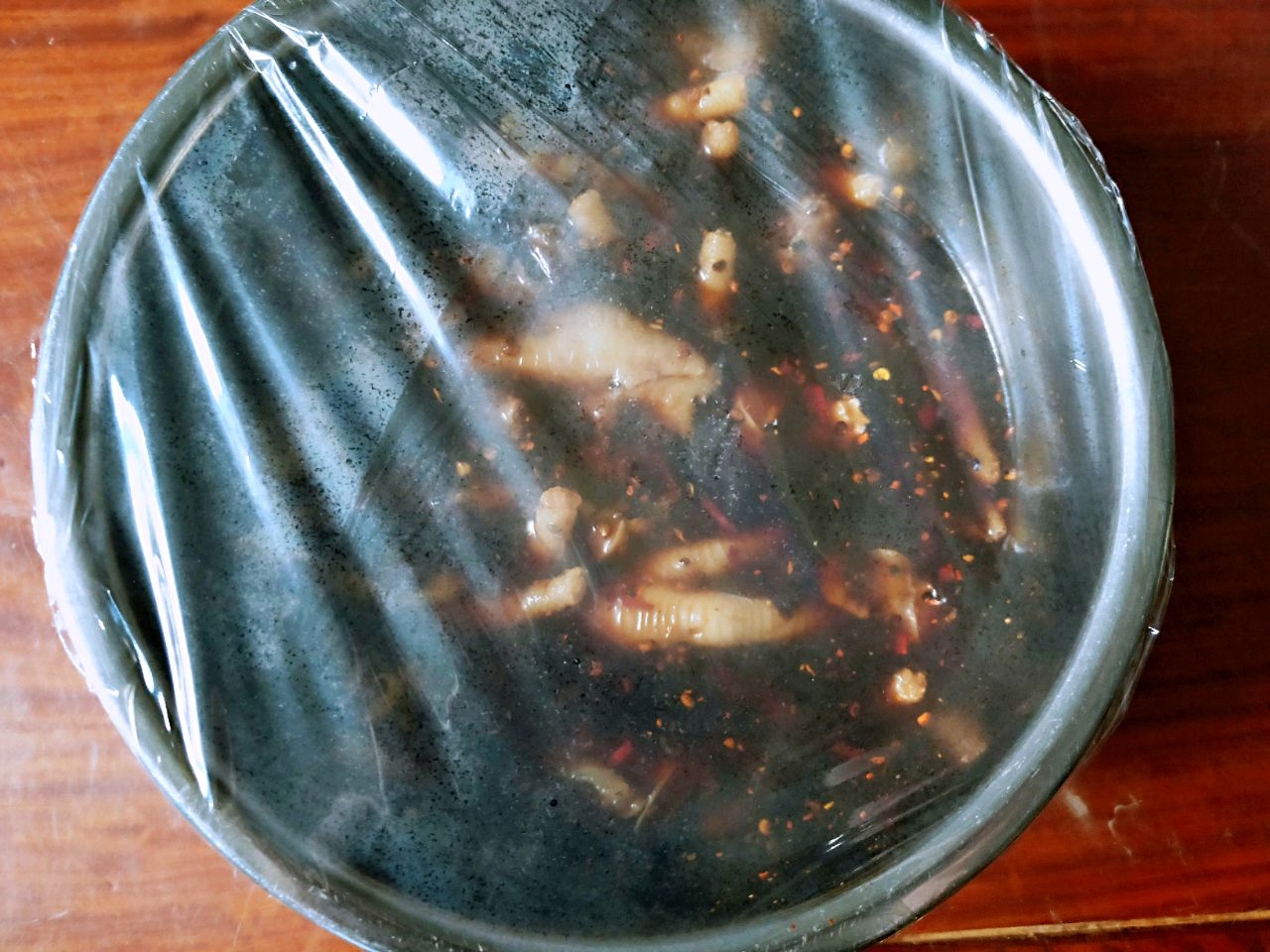 糊辣子鸡脚