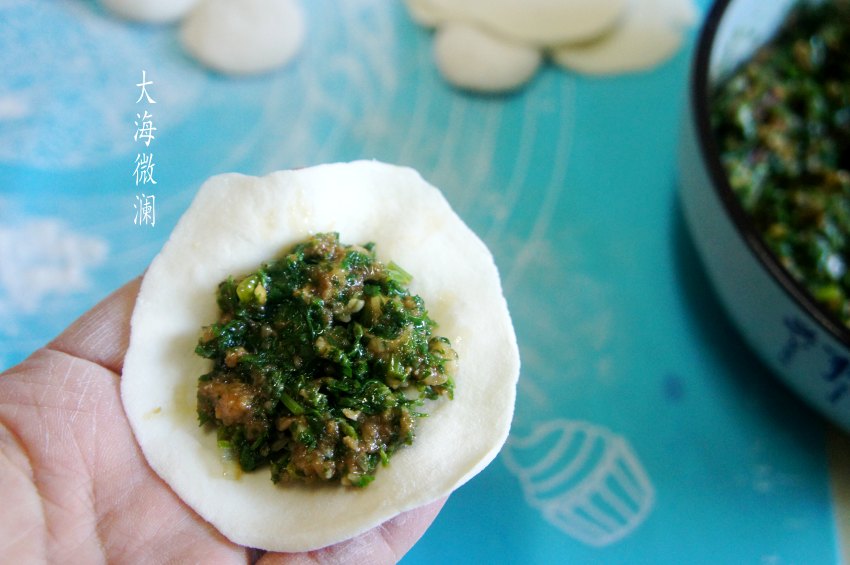 胡萝卜缨猪肉馅水饺