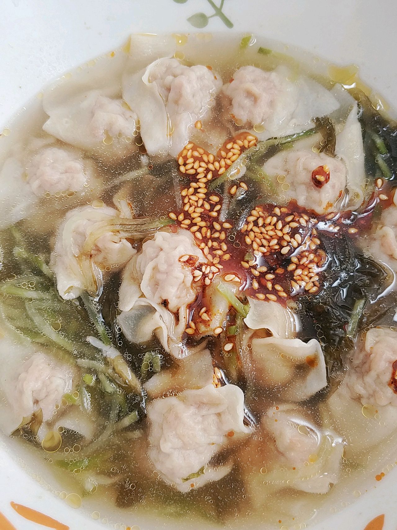 胡萝卜猪肉馄饨