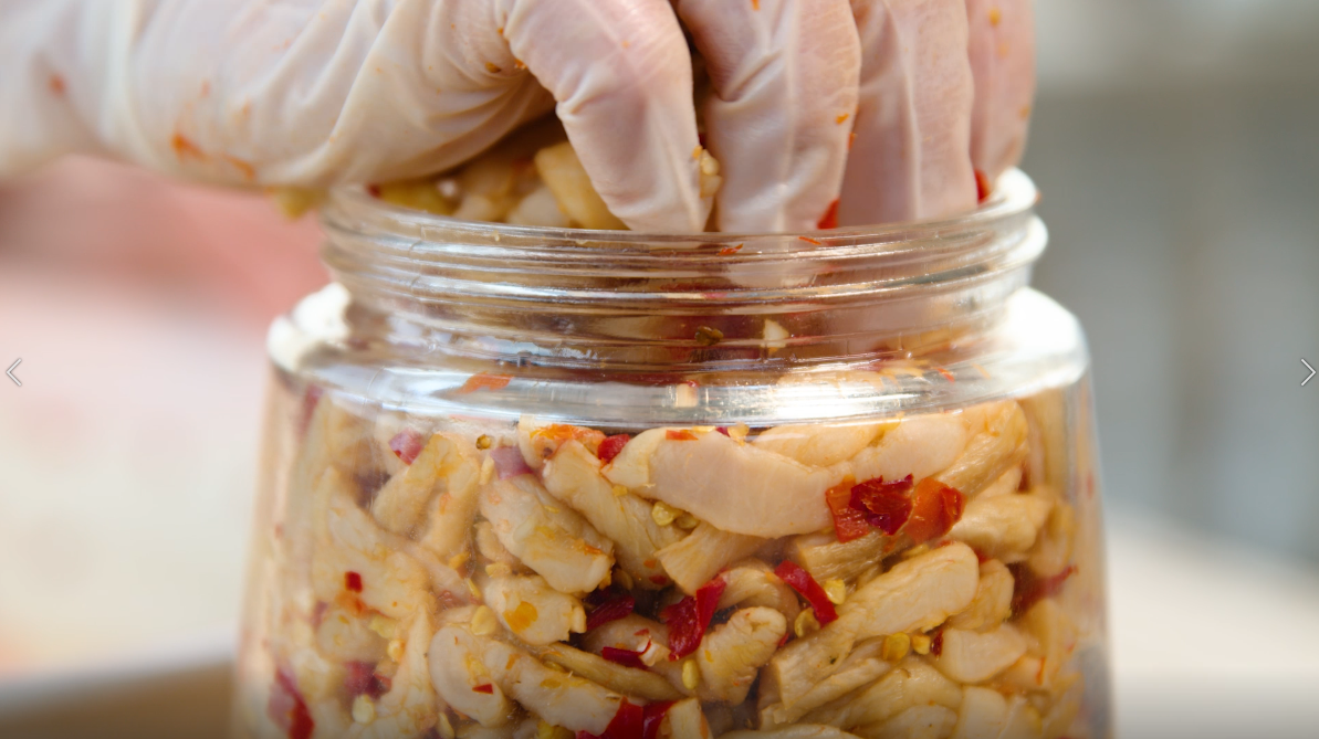 湖南人是这样腌萝卜干的，2种传统做法，腌3天就能吃，又香又辣