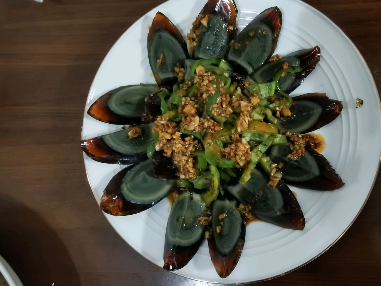 虎皮尖椒皮蛋