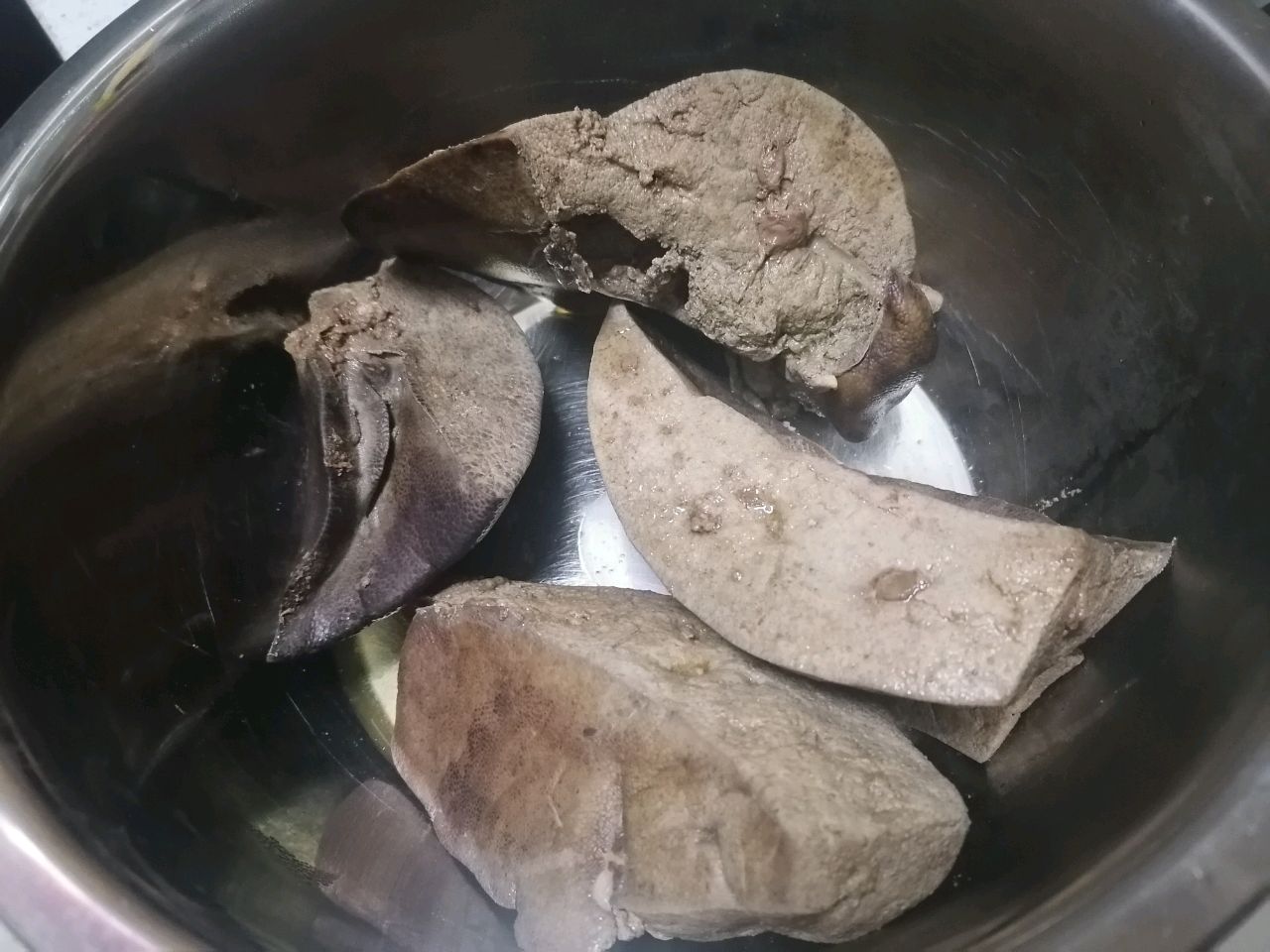 烀猪肝